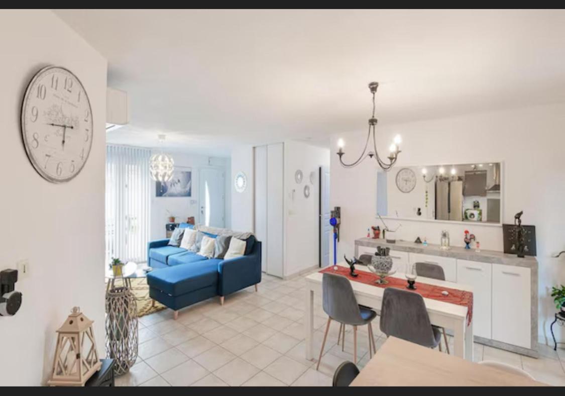 Chambre Zen Saint-Medard-de-Guizieres Bagian luar foto